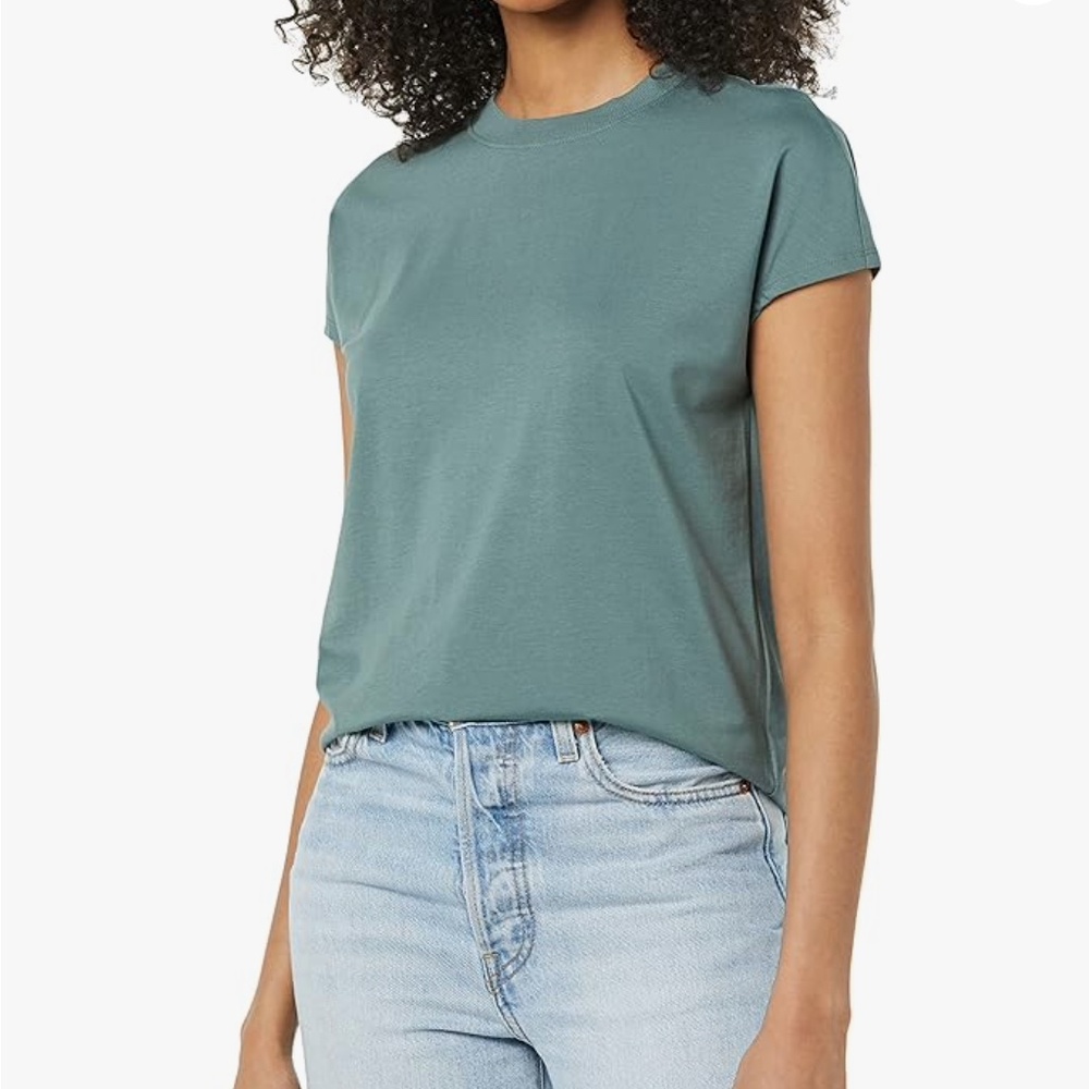 NWOT Amazon aware women's top - slate